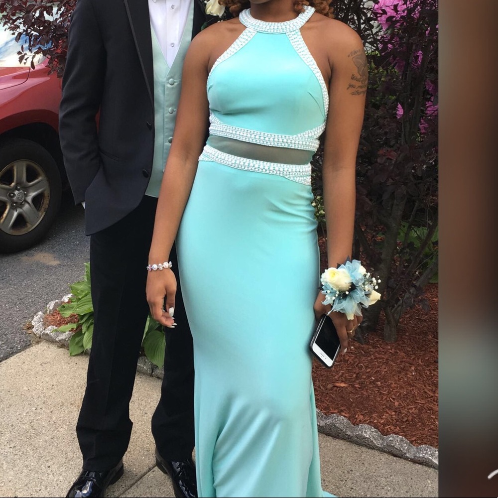 Prom Dress - Picture 5 of 5